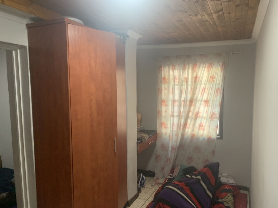 6 Bedroom Property for Sale in Table View Western Cape